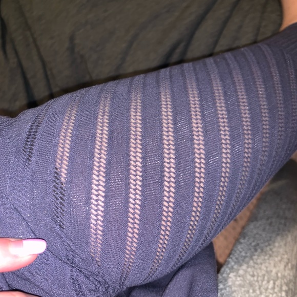 Lululemon seamless leggings with mesh on the side - Picture 2 of 5